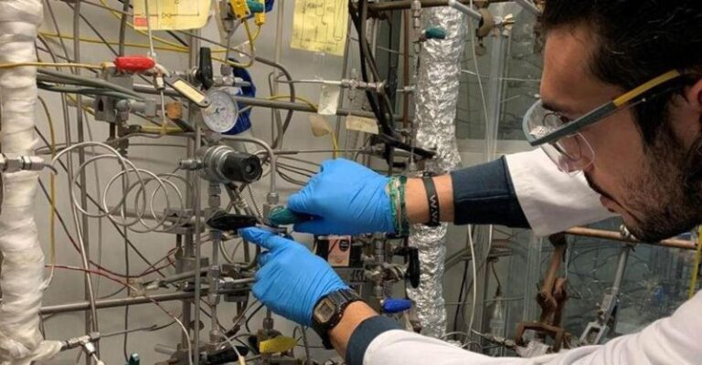 LIFT Energy, la startup italiana delle nuove batterie ricaricabili al litio che durano il doppio e pesano meno